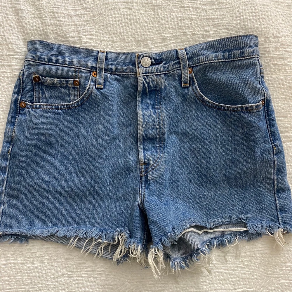 Levi’s High Waisted Shorts